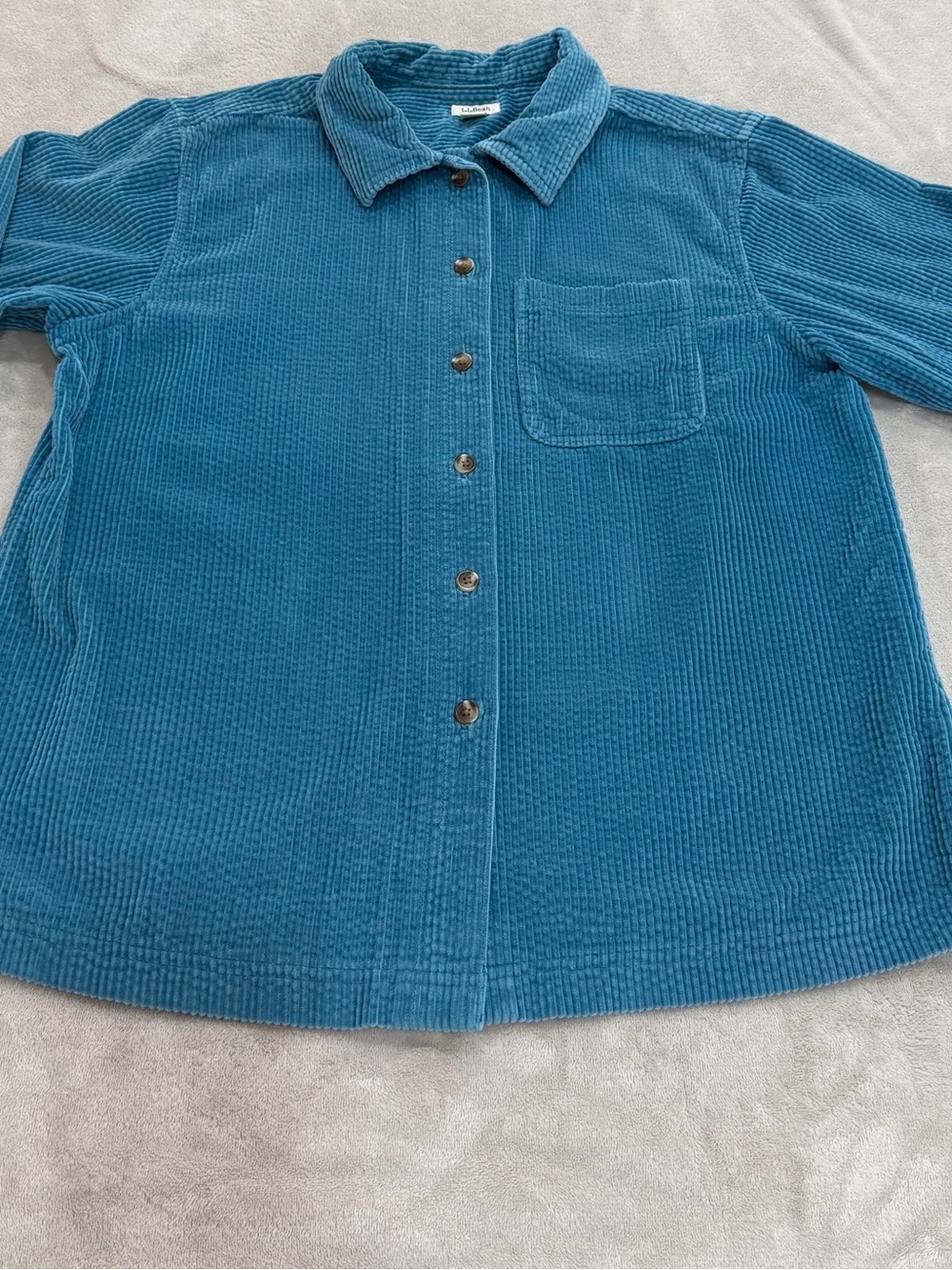 L.L.Bean Women’s M Petite Blue Wide Wale Corduroy Shirt Shacket